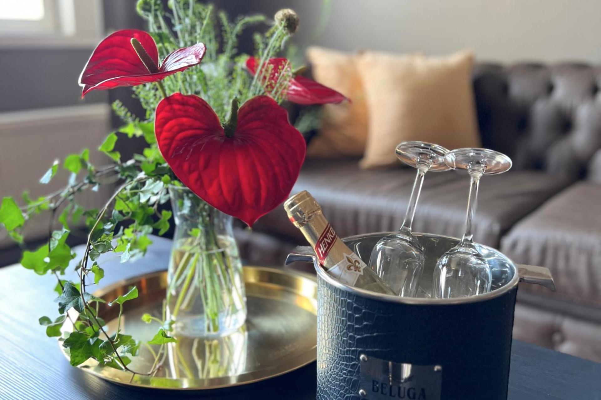 רובניימי Hotel Golden Circle Suites מראה חיצוני תמונה