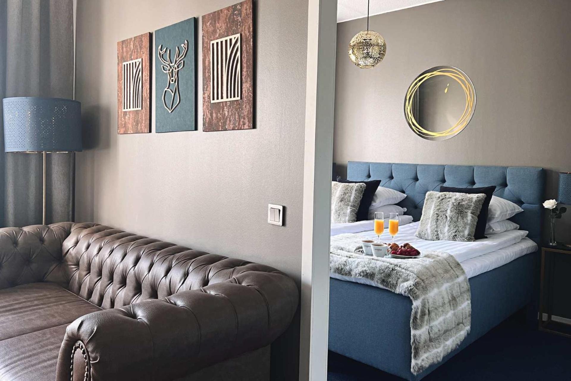 רובניימי Hotel Golden Circle Suites מראה חיצוני תמונה